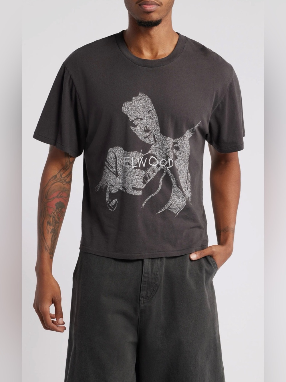 Elwood Short Sleeve Crewneck Tee Tshirt